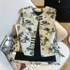 Alta Qualidade Redutora de Idade Tamanho Grande para Mulheres de Meia-Idade Novo Chinês Retrô Fivela Jacquard Moda Colete Cardigã Jaqueta Colete Outono
