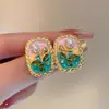 Brincos Estilo Ins de Alta Qualidade com Design de Pérolas Barrocas Jardim de Monet Brincos Elegantes Novos Brincos Versáteis 2025
