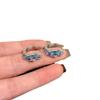 Pendientes azules estilo Hong Kong, pendientes para mujer 2024, nuevas explosiones, dulces pendientes retro, pendientes estilo Hong Kong de alto sentido, venta al por mayor