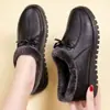 Zapatos casuales de felpa de estilo antiguo de Beijing para el invierno, de suela plana, con lazo, para madres de mediana edad y mayores, zapatos de algodón impermeables transfronterizos