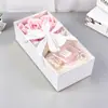 Maleta de Flores, Caja de Regalo de Cumpleaños, Caja de Regalo de Flores Eternas Cuadrada, Caja de Flores con Empaque Portátil, Caja de Regalo