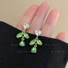Pendientes Originales de Moda Pequeños Frescos de Cristal Verde Hoja Pendientes Simples de Amor Incrustados con Diamantes Colgante Dulce de Gota de Agua