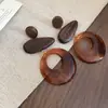 Pendientes de Borla Redonda Plana de Resina con Aguja Plateada Estilo Francés Vintage, Sensación de Lujo Ligero de Gama Alta, Accesorios para Orejas Versátiles de Moda