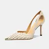 Zapatos de Tacón Alto Tejidos Versátiles Exquisitos y de Moda Estilo Francés 2026 Nuevo Diseño de Nicho Sandalias Huecas de Punta Aguda para Mujer