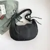 Bolsa Tote Transversal de Grande Capacidade Bolsa de Mão Simples para o Dia a Dia Feminina Moda Verão 2025 Nova Bolsa de Ombro para o Dia a Dia