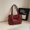 Bolsa de Grande Capacidade para Mulheres Inverno 2025 Nova Bolsa Transversal Casual Retrô Estilo Coreano Bolsa Tote de Ombro Único para Trabalho e Dia a Dia