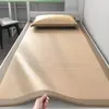 Colchoneta Refrigerante de Seda de Hielo para Dormitorio Estudiantil Juego de Tres Piezas Modelo Nuevo Individual Verano Lavable a Máquina Enfriamiento por Aire Acondicionado Colchoneta Suave Venta al por Mayor Entrega