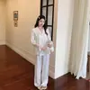 Pijama de Encaje Hueco a Rayas de Seda Helada para Mujer Primavera Verano Perezoso de Gama Alta Holgado Casual Ropa de Casa
