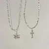 Collar Plateado Oscuro con un Diseño Único, Versátil y Elegante, Cadena para Clavícula de Alta Gama en Tendencia de Moda para Mujeres