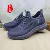 Retail26 Novos Modelos de Sapatos Slip-On com Solas de Borracha Macia para Homens, Tênis Esportivos Casuais Respiráveis em Fly-Knit, Malha de Algodão