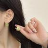 [Mago de Oz] Pendientes de mariposa de cristal verde del mismo estilo de Zhao Lusi, pendientes de diseño de nicho, pendientes con clip para la oreja para mujer