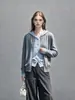 Elegante Cárdigan de Punto con Capucha Color Block Reductor de Edad Nuevo Top de Dos Piezas Falsas de Gama Alta Abrigo Suéter 25801