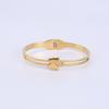 Pulsera Popular Europea y Americana de Doble Capa de Mariposa Esmerilada de Acero Inoxidable Redonda de Acero de Titanio Dorado Estilo Ins Joyería de Mano