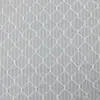 Tela de ganchillo de encaje con patrón de diamantes 100% poliéster con textura vertical para vestidos y camisas en stock
