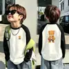 Camiseta Raglan Manga Longa Infantil para Meninos 2026 Nova Roupa Outono/Inverno Camada Base Térmica de Lã Infantil Top Quente Escovado