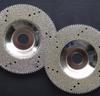 Suministro spot de plato de rectificado de diamante con dientes y agujeros tipo copa 60 mesh -46 mesh arena gruesa piedra hierro fundido