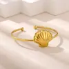 Serie Oceánica Chapado en Oro de 18 Quilates Acero Inoxidable Brazalete Abrible Forma de Estrella de Mar y Concha Estilo Vacacional Pulsera Personalizada Transfronterizo