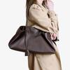 Bolsa Tote de Couro Genuíno Estilo Designer Grande Capacidade Bolsa Transversal de Mão Versátil Bolsa de Ombro Estoque Pronto de Fábrica Retrô Europeu e Americano