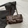 Bolso de Axila Estilo Coreano de Diseño de Nicho 2026 Otoño Temprano Nuevo Bolso Tote de Gran Capacidad para Viajes Diarios Bolso de Hombro Estilo Motociclista para Mujeres