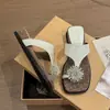 Sandalias de Chancla con Fuegos Artificiales de Pedrería de Moda para Mujer, Adecuadas para Usar al Aire Libre, Estilo Francés Verano 2026, para Combinar con Vestidos, Chanclas de Cuña