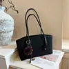Bolsa feminina simples e retrô para o dia a dia, estilosa e elegante, nova bolsa tote grande de estampa de leopardo 2026, bolsa de ombro