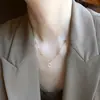 Collar Recortado de Trébol de Cuatro Hojas para Mujer Chapado en Oro de 18 Quilates Diseño de Clip de Cuentas Cadena de Clavícula Elegante de Gama Alta Popular No se Desvanece