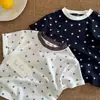 Ropa para Niños 2026 Verano Nuevo Estilo Niños y Niñas Estampado de Estrellas Manga Corta Versátil Camiseta