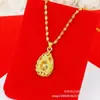 Collar de Corazón de Oro Arena de Nuevo Estilo con Desvanecimiento Lento, Simple y Versátil, Collar de Lujo Ligero de Gama Alta con Colgante Hueco Personalizado