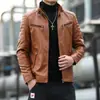[Fabricante] Chaqueta de Cuero Nueva 2025 para Hombre Primavera Estilo Coreano Ajustada con Solapa Chaqueta Superior para Hombre Resistente al Viento Casual