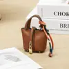 H Mini Cesta de Legumes Bolsa Pingente Pingente de Espelho Retrovisor de Carro Pingente de Chaveiro Fone de Ouvido Criativo Fofo