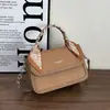 Bolso de Mano Bufanda de Seda Nueva Yuezhi, Bolso Cuadrado Pequeño de Contraste de Color, Bolso de Hombro Cruzado Versátil a la Moda 2026, Bolso de Mujer de Gama Alta