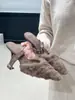 Sandalias de punta fina con hebilla estilo hada y tacón fino para mujer, zapatos peludos de tacón alto de punta cerrada de moda elegantes otoño/invierno 2026