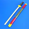 Vaca Genial anime cuerpo de cuchillo de madera funda de plástico cuerpo de cuchillo de bambú Katana regalo para niños juguete para niños cuchillo de madera Juguete de espada