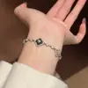 Pulsera de Flor Estrella de Zirconia Bañada en Oro Real, Pulsera de Lujo Ligero de Gama Alta, Joyería de Mano de Moda y Elegante con un Diseño Único