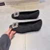 Tacones Altos de Tacón Grueso Estilo Pequeño Chanel para Mujer Punta Fina Boca Baja 2026 Nuevo Elegante Temperamento Francés Zapatos de Boda Zapatos de Uso Diario para el Trabajo