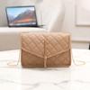 Moda Primavera/Verão 2026 Bolsa Feminina Corrente de Diamante Bordada Bolsa Quadrada Pequena Transversal Ombro Bolsa para Celular Atacado Dropshipping