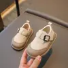 Birkenstocks para Bebé Estilo Nuevo Primavera y Otoño 2024 Zapatos de Cuero para Niña Estilo Británico Suela Suave Zapatos Individuales Versátiles para Niños Pequeños Zapatos Tipo Frijol