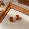 Pendientes de Chica de Hardware Femeninos Franceses Vintage Marrones Simples de Moda Pendientes Maillard para Mujeres