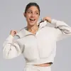 Conjunto deportivo para mujer de estilo americano, holgado, con capucha, para otoño e invierno, con pantalones de pierna ancha engrosados y forro polar, chaqueta corta con cremallera