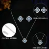 Conjunto de Collar y Pendientes de Trébol con Piedras Preciosas de Lujo Ligero, Cadena para Clavícula Completa de Diamante de Lujo Ligero, Accesorios Versátiles de Circonita de Alta Gama para Mujer