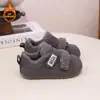 Zapatos de Algodón de Moda Retro para Niñas 2026 Otoño Nuevo Estilo Coreano Velcro Versátil Suela Gruesa Forro de Felpa Cálidos Zapatos de Algodón Modernos