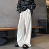 Otoño e invierno 2024 nueva versión coreana de gruesos blanco cremoso estilo perezoso cachemira pierna ancha adelgazantes tipo mopa pantalones de arroz pegajoso niños