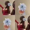 2025 Nuevo Clip Pinza Grande de Flor de Hada Súper Alto Valor de Color Elegante Pinza para el Cabello Parte Trasera de la Cabeza Pinza de Tiburón Flor en la Cabeza Tocado