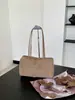 Bolsa Tote de Couro Bovino Curtido Vegetal 2026 Nova para Mulheres, Grande Capacidade para o Dia a Dia, Estilo Simples, Bolsa de Ombro