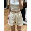 Shorts de verão cinza finos femininos de cintura alta emagrecedores versáteis casuais de perna larga de comprimento médio para pessoas baixinhas