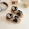 Sandalias para Niños Pequeñas, Medianas y Grandes Primavera 2025 Deportivas de Princesa Color Sólido Para Mujer En Stock Estilo Coreano Casual Cuero de Microfibra Zapatos de Playa