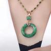 Colar Pingente Fivela de Segurança Calcedônia Verde Gelo Imitação Nova Pingente de Jade para Homens e Mulheres Pingente para Suéter Presente