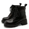 Botas Martin de sola grossa femininas, novo modelo 2026, botas marrons estilo britânico, botas de cavaleiro de outono, botas curtas da moda