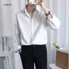 Camisa casual versátil cómoda estilo universitario de corte holgado, camisa de manga larga estilo uniforme DK de Hong Kong, ropa elegante para hombre de primavera y otoño en color negro