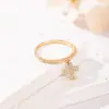 Anillo con Colgante de Cruz Incrustado de Diamantes de Banda Fina, Estilo Nuevo Simple de Lujo Transfronterizo Europeo y Americano para Mujer, Anillo de Boda al por Mayor de Xiyin
